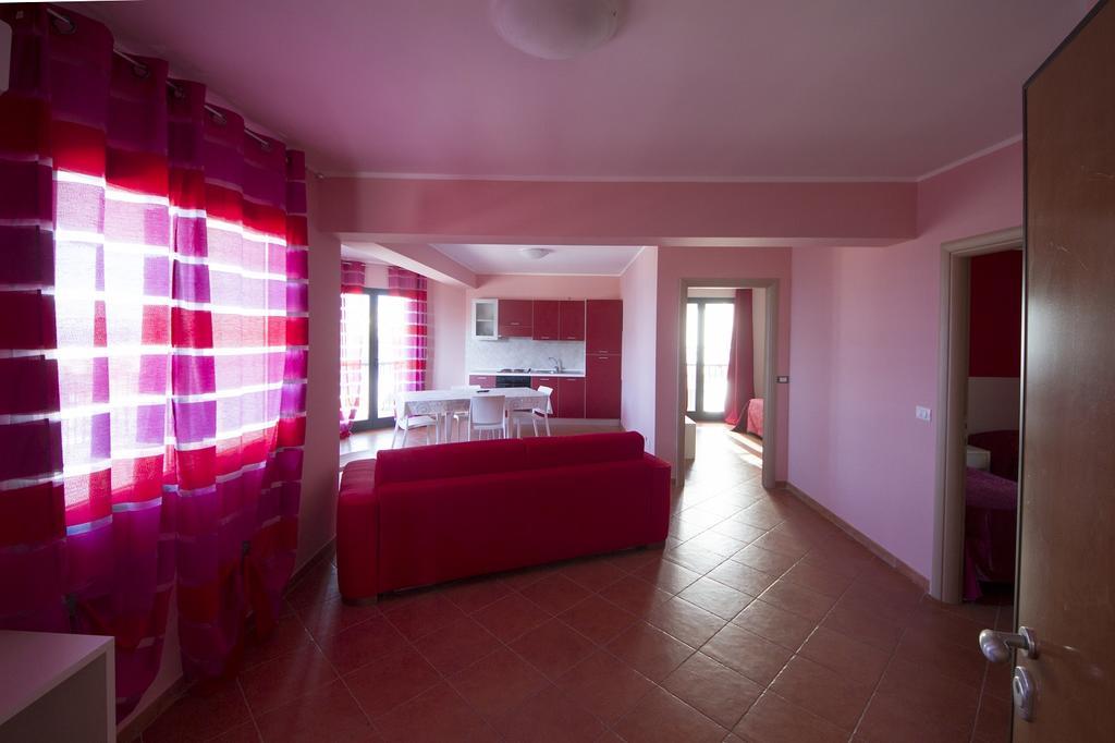 Tus'Hotel Apartments Tusa Εξωτερικό φωτογραφία