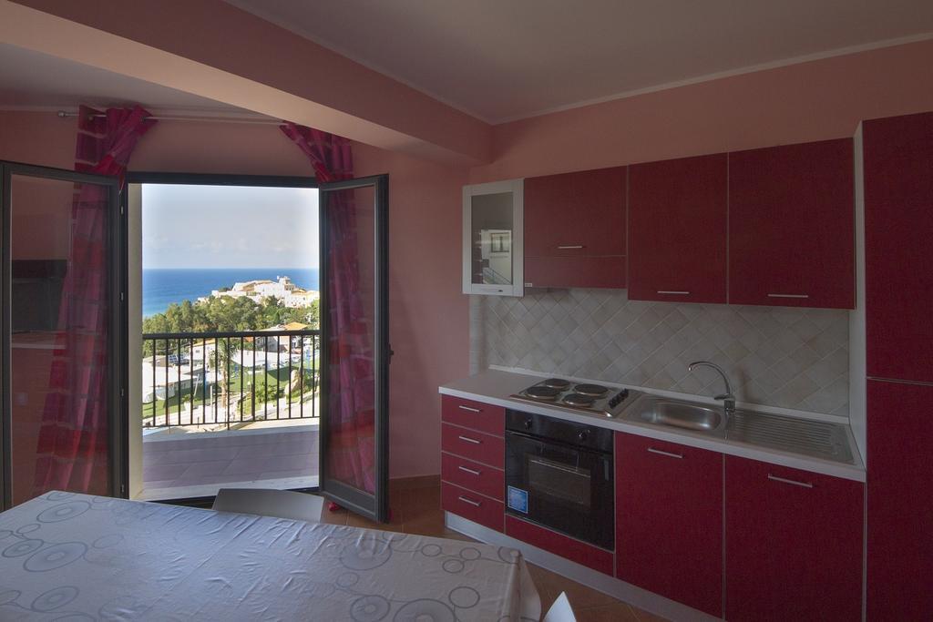 Tus'Hotel Apartments Tusa Εξωτερικό φωτογραφία